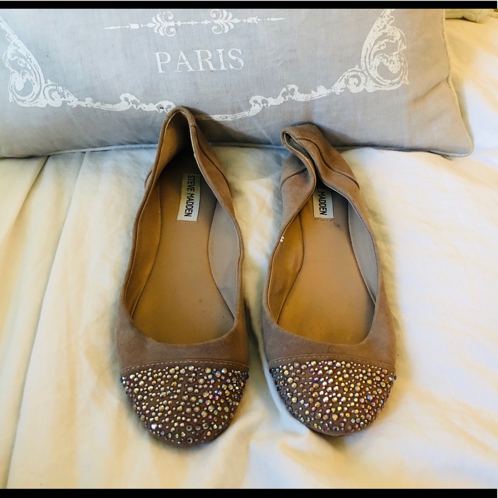 Steve Madden Blush Embellished Round toe Flats!😍